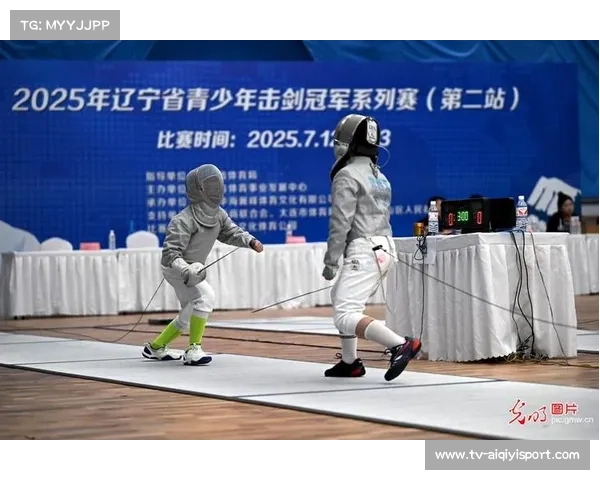定州U14重剑选手适应性训练场馆秩序井然推动训练水平稳步提升 定州U14重剑选手适应性训练场馆秩序井然推动训练水平稳步提升